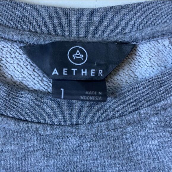Aether Women’s Crewneck Sweater Small - Picture 3 of 6
